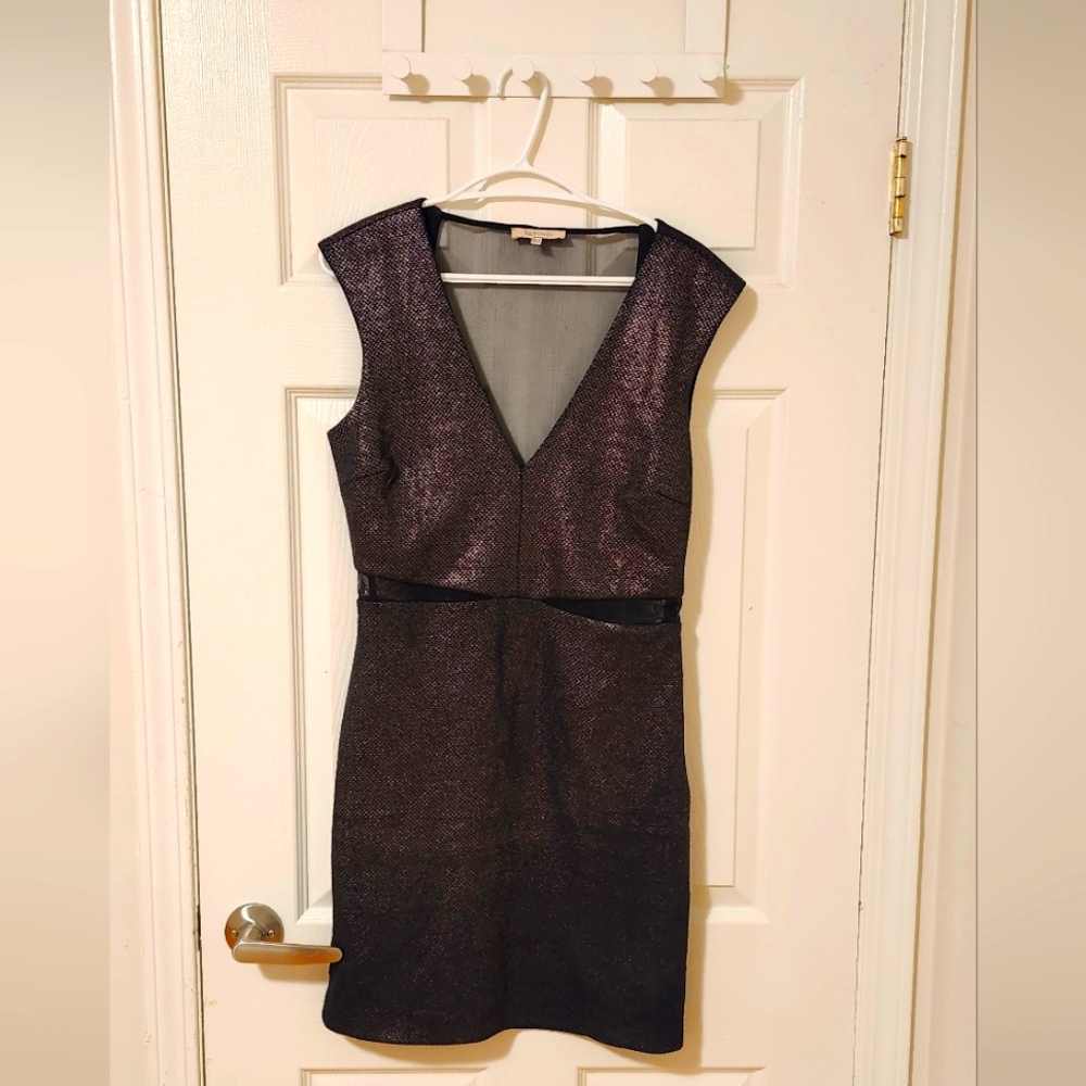 Elegant Black Sleeveless Dress with mesh accents